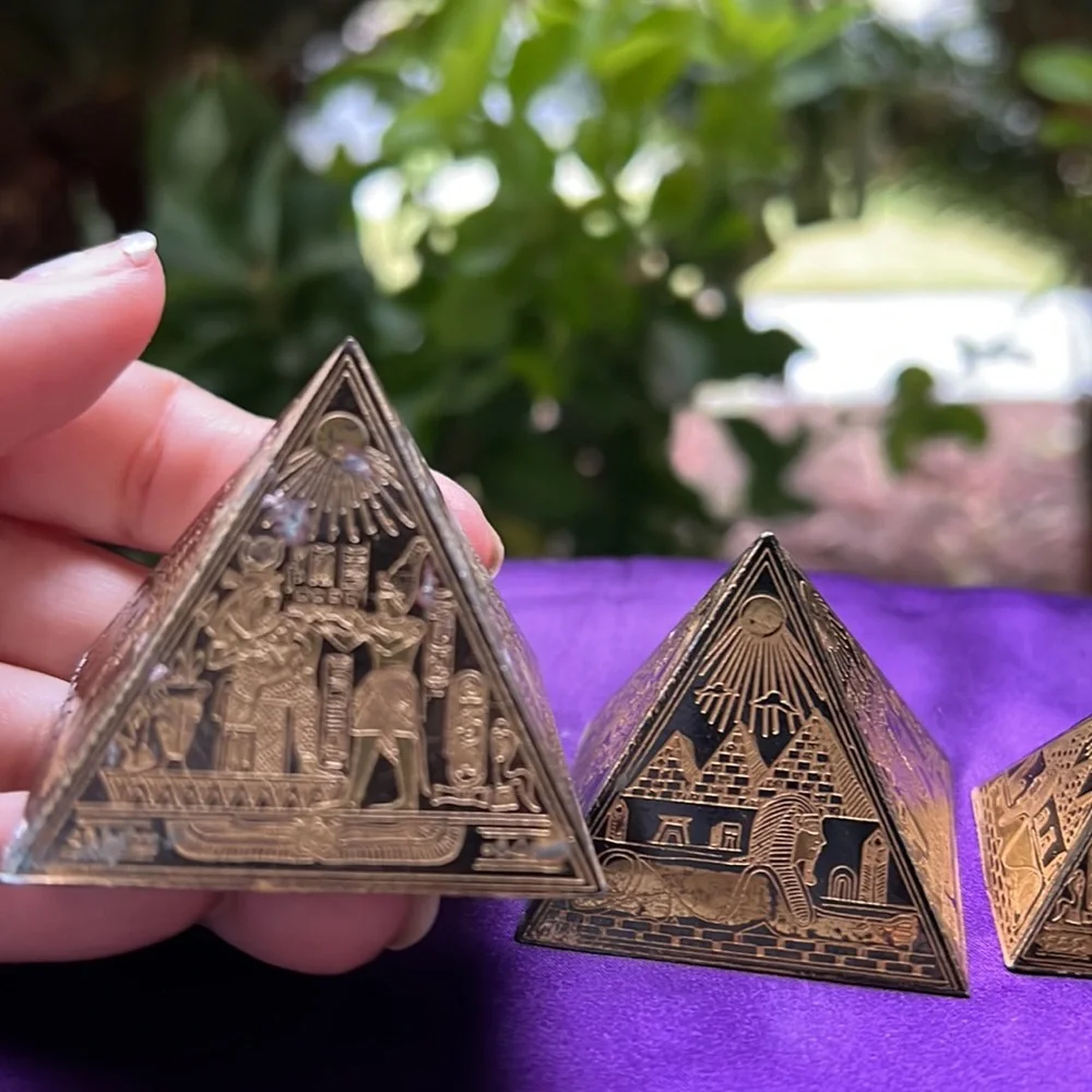 COPY - Vintage 3 Small Egyptian Etched Brass Pyramids_13